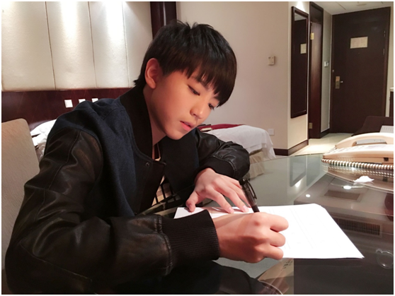 华谊李志阳华谊创星携手TFBOYS95后粉丝经济