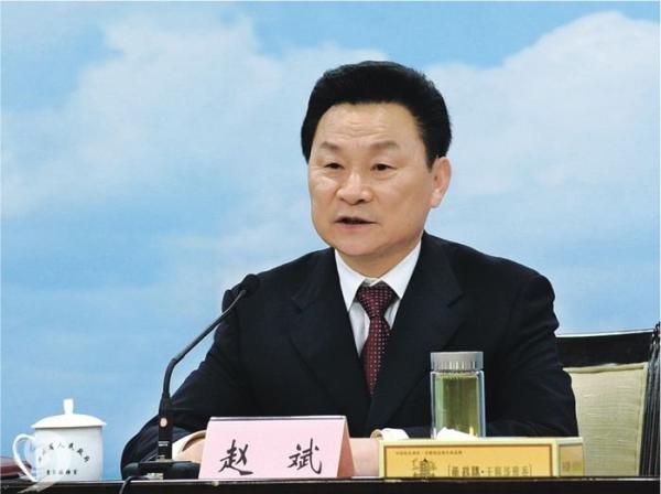 赵斌辞去湖北省人大副主任 因达到任职年龄界限