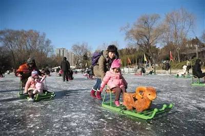 谈球吧体育世界冠军教你滑雪的正确姿势 附：北京冰雪好去处(图5)