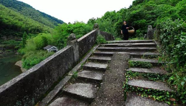 诉情:图说绍兴小山村的独居老人