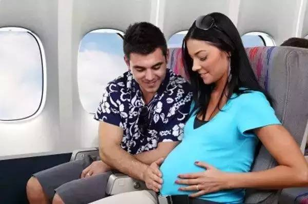 孕妇飞机上竟突然产女!孕妇可以坐飞机吗