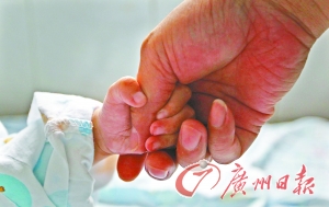 生病儿童。(资料图)记者苏俊杰 摄