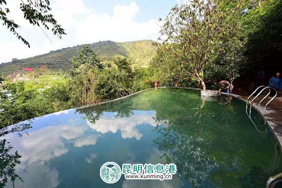 富民 泡明熙温泉 体验都市农夫生活 富民明熙温泉新开业不久