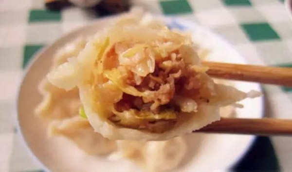 酸菜饺子