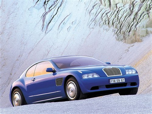 automobi 直到1998年10月的巴黎车展,一台型号为eb118的布加迪概念车
