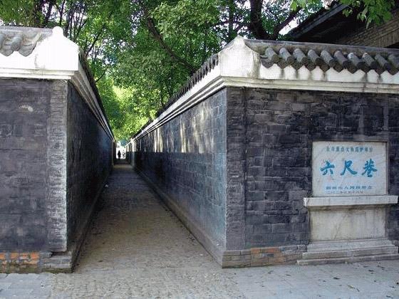 张正扬通知磅礴美色诱惑
记者,对《六尺巷》这首歌,他倾泻了许多豪情。