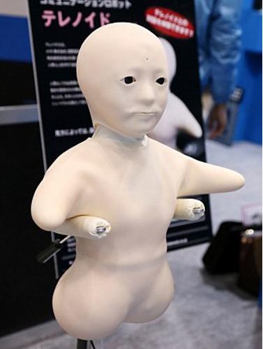 日本"美女机器人"变"恐怖机器人"!,日本仿生女机器人