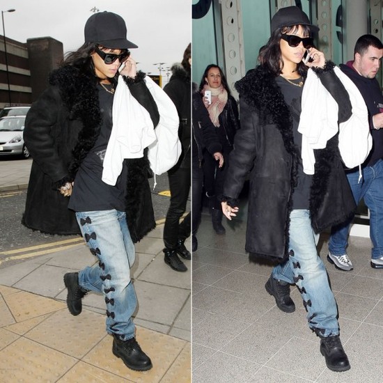 时尚功力深厚的Rihanna也经常穿着剪羊毛外套出通告、赶飞机,内搭往往是休闲的T恤或卫衣,其实御寒就是这么简单。
