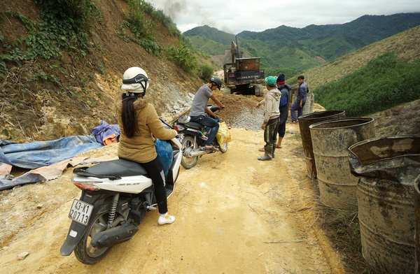 访深山里的食猴村落,越南岘港旅游中文地图,中