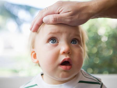 教你从声音辨别宝宝是哪种咳嗽以及护理方法