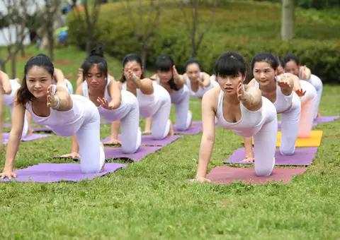 【瑜伽福利】梵天瑜伽2月份瑜伽教练培训招生