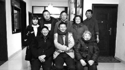 曾爱云、钱仁风、陈满、蔡金森,虽然性别、年龄、家乡并不相同,但他们都有着共同的遭遇——冤狱多年,终获平反。此前,华商报“华商专访”栏目曾对他们进行过专访,并引发热议。