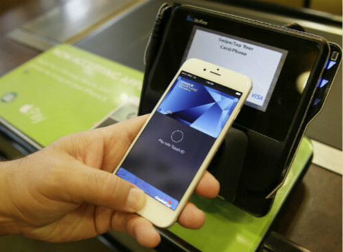 Apple Pay能玩过支付宝和微信吗?