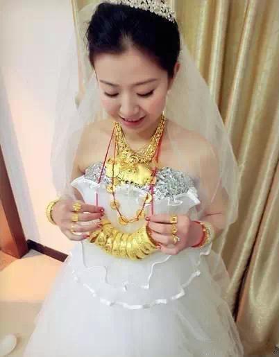 郑州金夫人婚纱摄影_郑州金梦缘婚纱摄影(2)