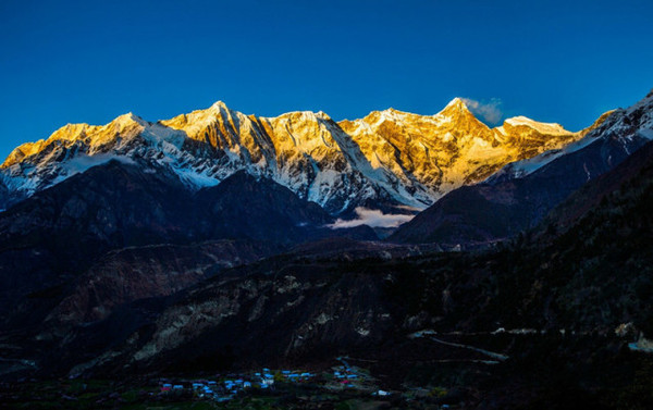 西藏著名山峰 mp59651456_1455883943592_13.jpeg