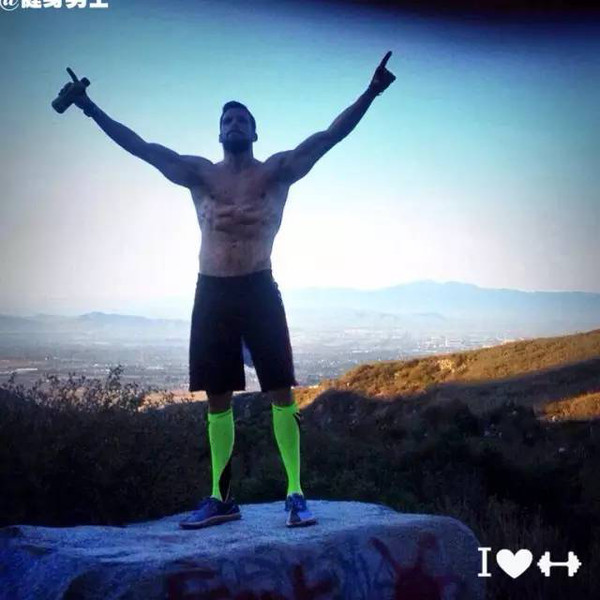 【组图】健身教练故意把自己吃胖…看完你就知