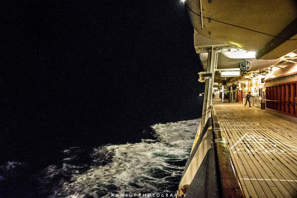 坐着『丽星邮轮』去香港· 玩转海上不夜城