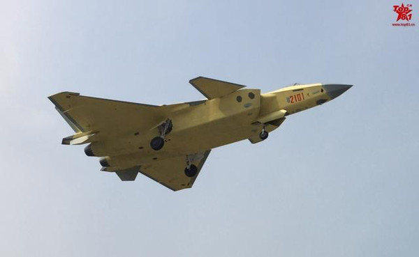 中国歼20惊呆美国:猛禽战机怎么被发现了?