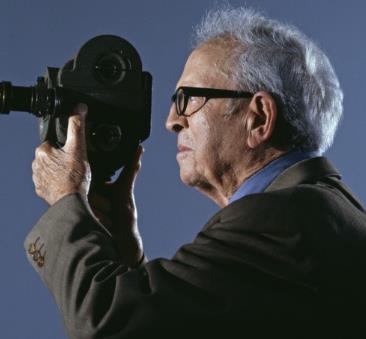 传奇摄影师道格拉斯斯洛科姆去世 享年103岁