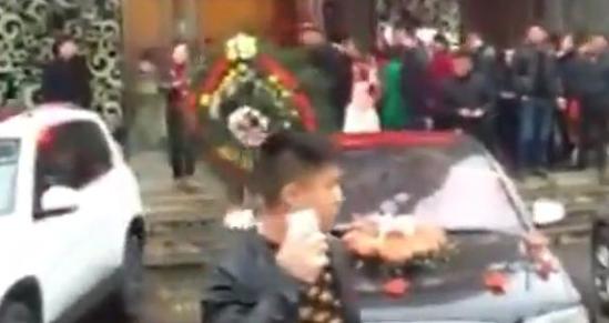 据了解,许某是天台福溪街道水南村人.