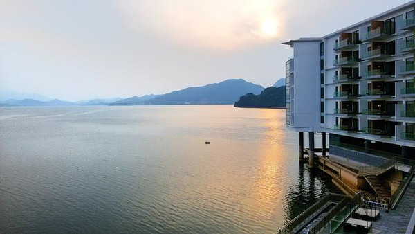 太平湖皇冠假日酒店,黄山北线观湖景最佳处