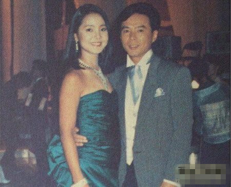 邓丽君与她的六个男人那点事