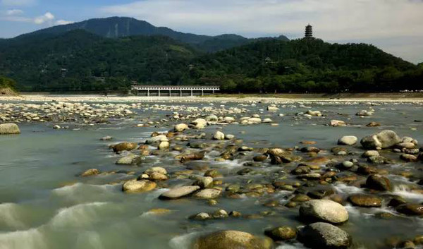 都江堰多少人口_都江堰景区(2)