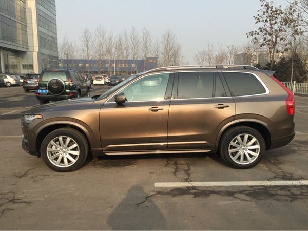 16款沃尔沃xc90进口现车价格对比夺头筹