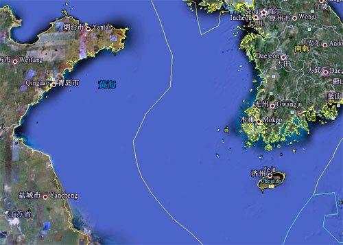 黄海海域一渔船与商船发生碰撞 10人遇险(组图)