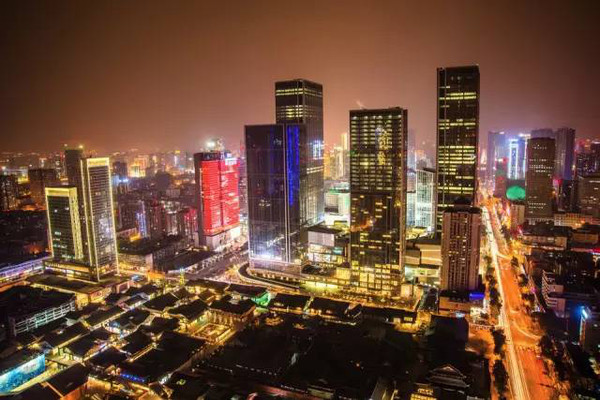 武汉 重庆 成都 哪个城市IT业比较发达?都有些