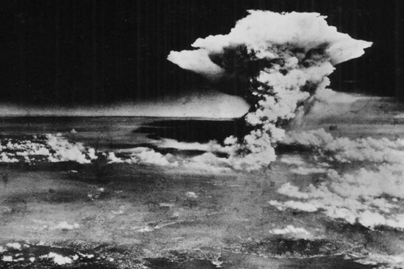 二战美国投向日本的是三颗原子弹?还有一颗呢?