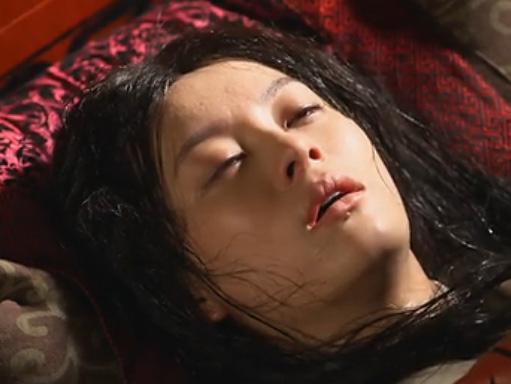 前段时间《芈月传》热播,娘娘生孩子的场面太带感,让人惊呼"不敢生