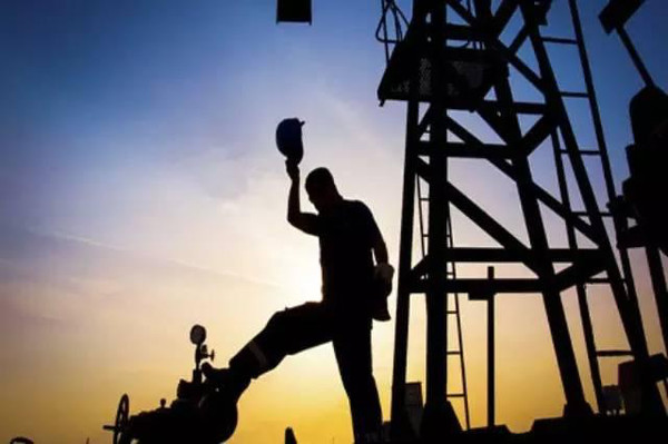 低油价下延长石油被迫减员缓薪降薪