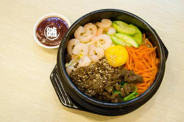 韩料今天不吃便当去吃石锅拌饭吧