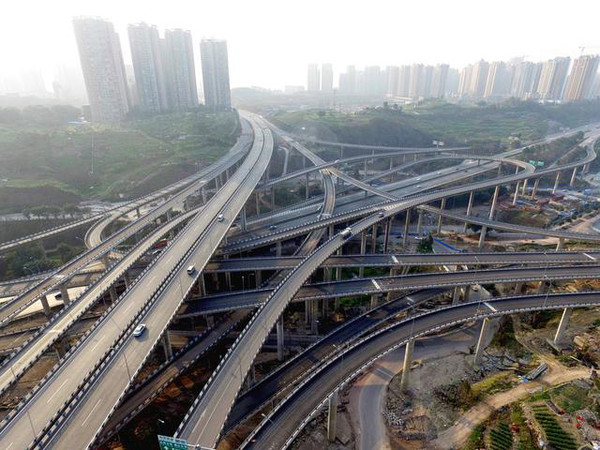 重庆最复杂立交桥 共五层15条匝道