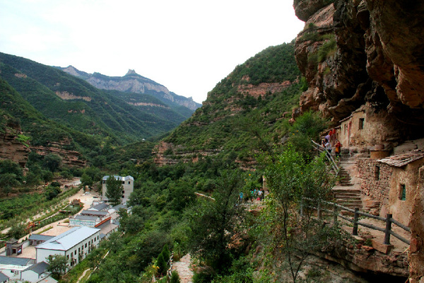 左权旅游景点--莲花岩