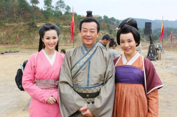 她从公主变成宫女,由宫女变成皇妃,坎坷一生