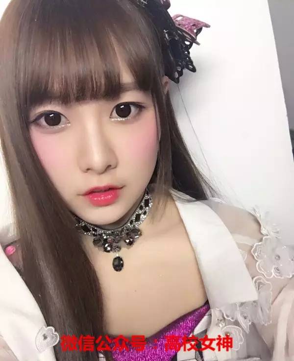 snh48唐安琪意外烧伤,私照甜美清纯,可惜了