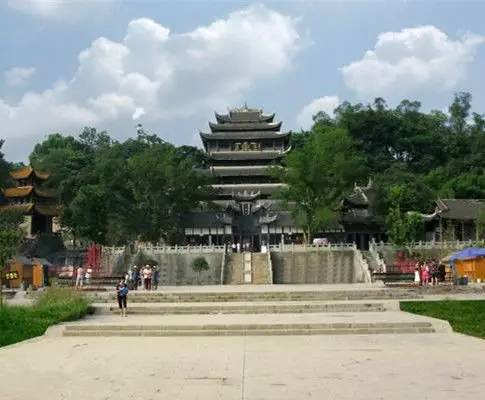 茶山古镇大佛寺