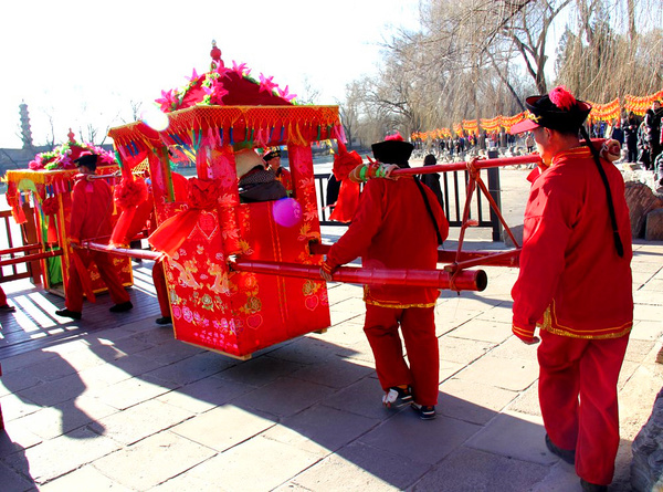 体验结束后即可自由在朋友圈拉选票,参与神灵寨景区最受欢迎的游客