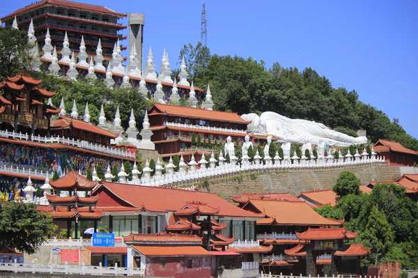 绵阳圣水寺中川第一禅林