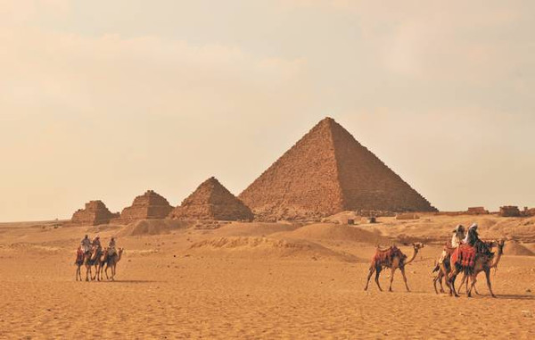 埃及:掀开千年蒙尘的面纱!,埃及金字塔12大未解