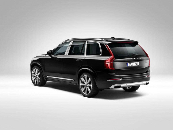 沃尔沃xc90t8,沃尔沃s90t8 售135.8万元 沃尔沃xc90 e驱 t8荣誉版上市