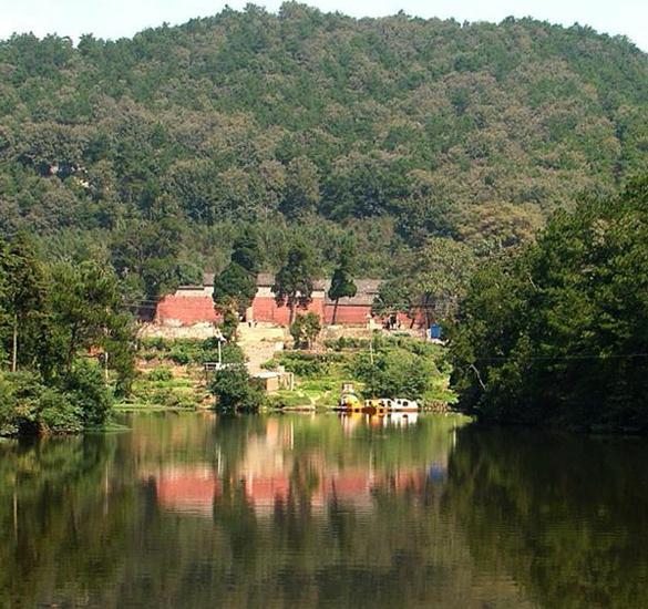 河南:光山净居寺,东坡读书堂