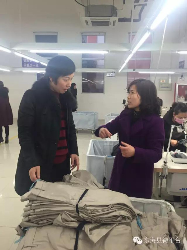 东海农家女家门口就业 不再雁南飞