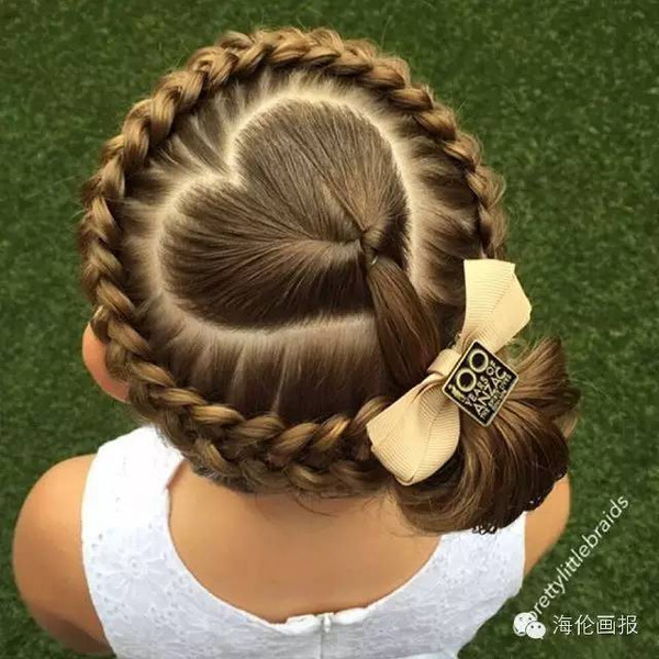 你家或邻居家有小女孩吗,看人家扎头发多好看!