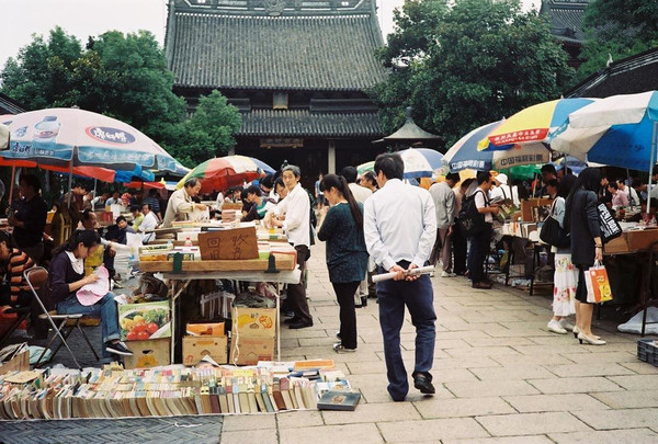 老西门站:文庙,老字号美食,梦花街