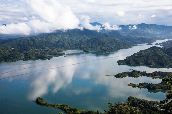 山川人口_山川河流(2)