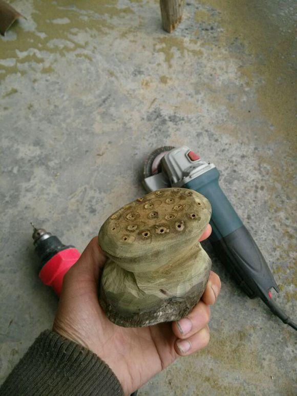 小编也是手痒痒这次就自己试着做一个,下面把手工制作木莲蓬的过程