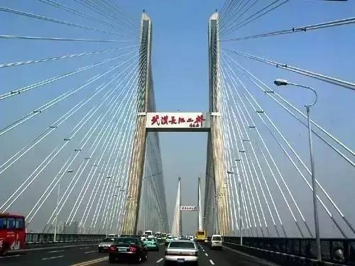 武汉将拥有11座长江大桥和8座汉江大桥以及1条长江隧道 武汉长江大桥